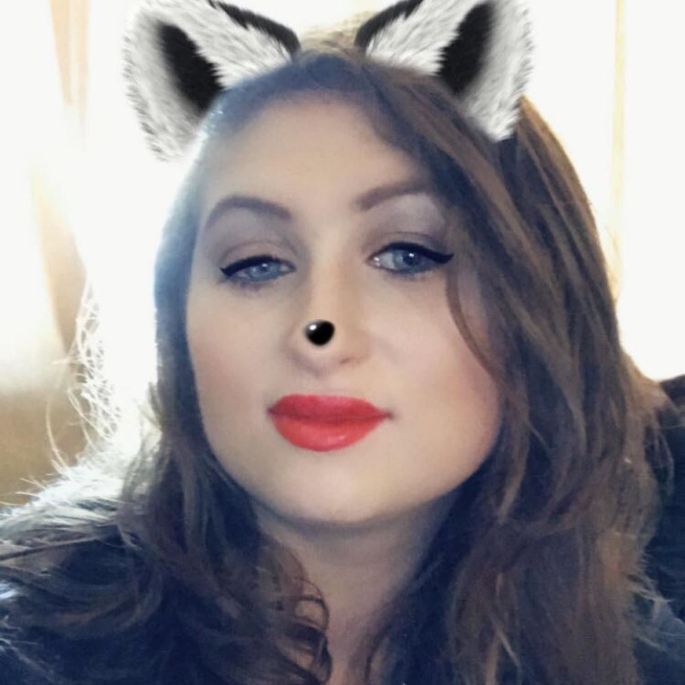 Meet your Posher, Ainsley